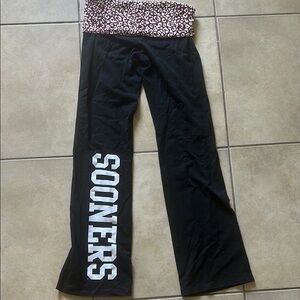 Black Sooners Yoga Pants with Leopard Print Waistband